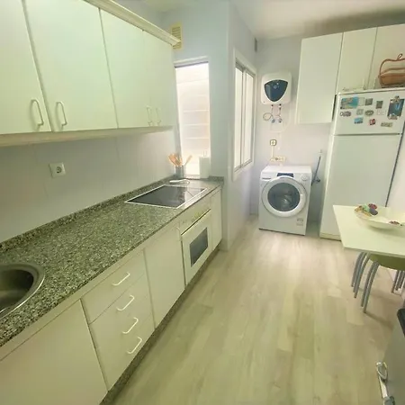 Appartamento Salinetas, Frente Al Mar Y Playa